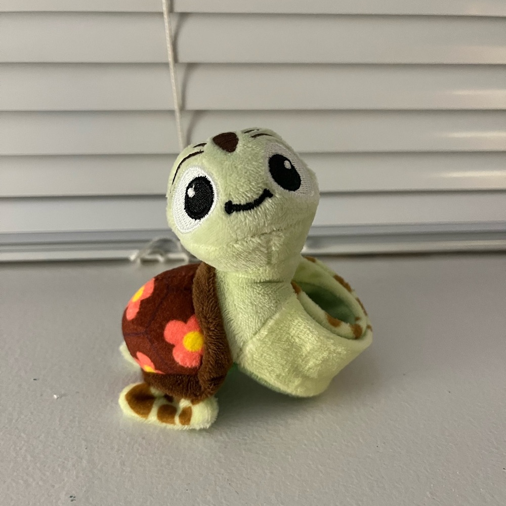 Squirt Cutie Cuff - Finding Nemo